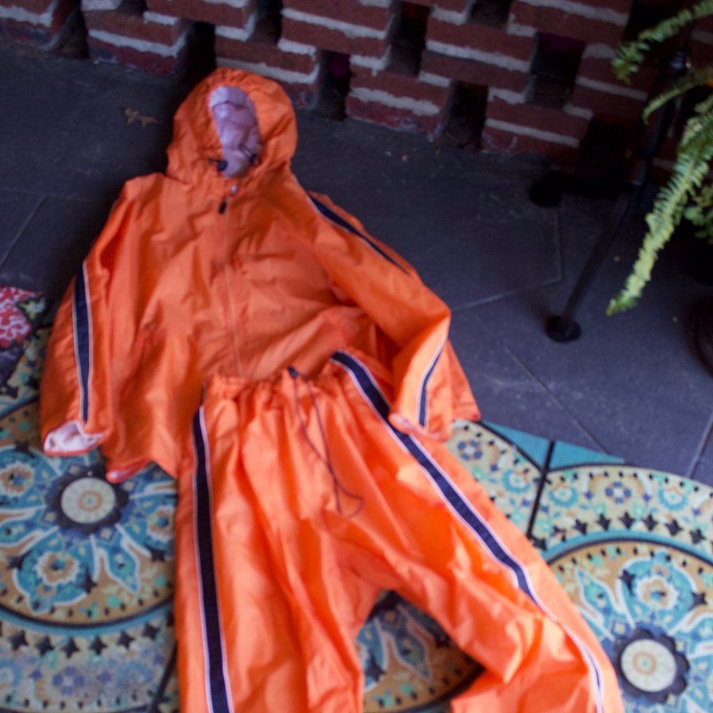 2pc. WOMEN'S SWEAT SUIT/JOGING SUIT